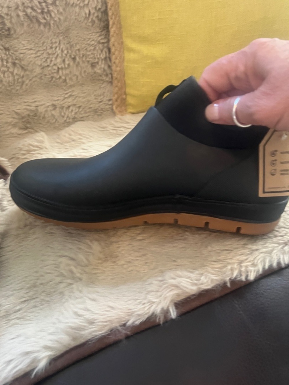 Men's Chelsea Slip-On Boots - Black - Picture 8 of 10